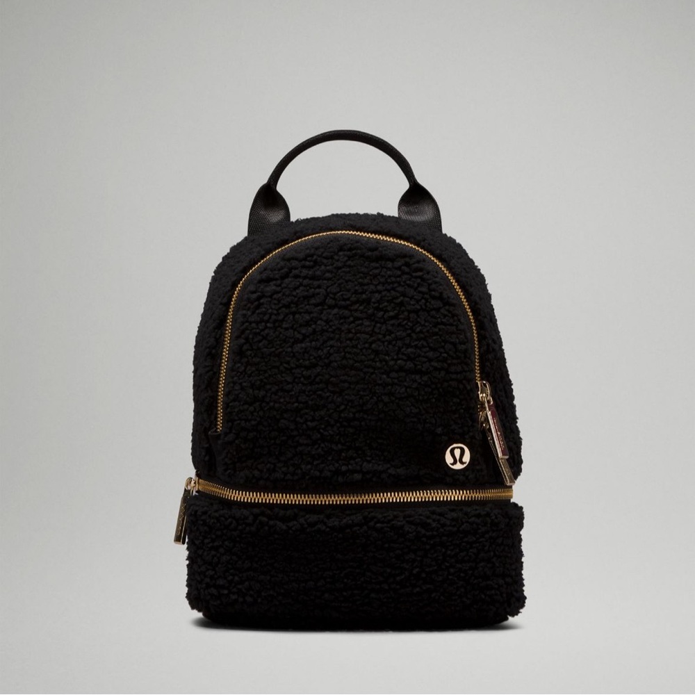 NWT Lululemon City Adventurer Backpack Micro 3L *Fleece Black Gold - Picture 1 of 9